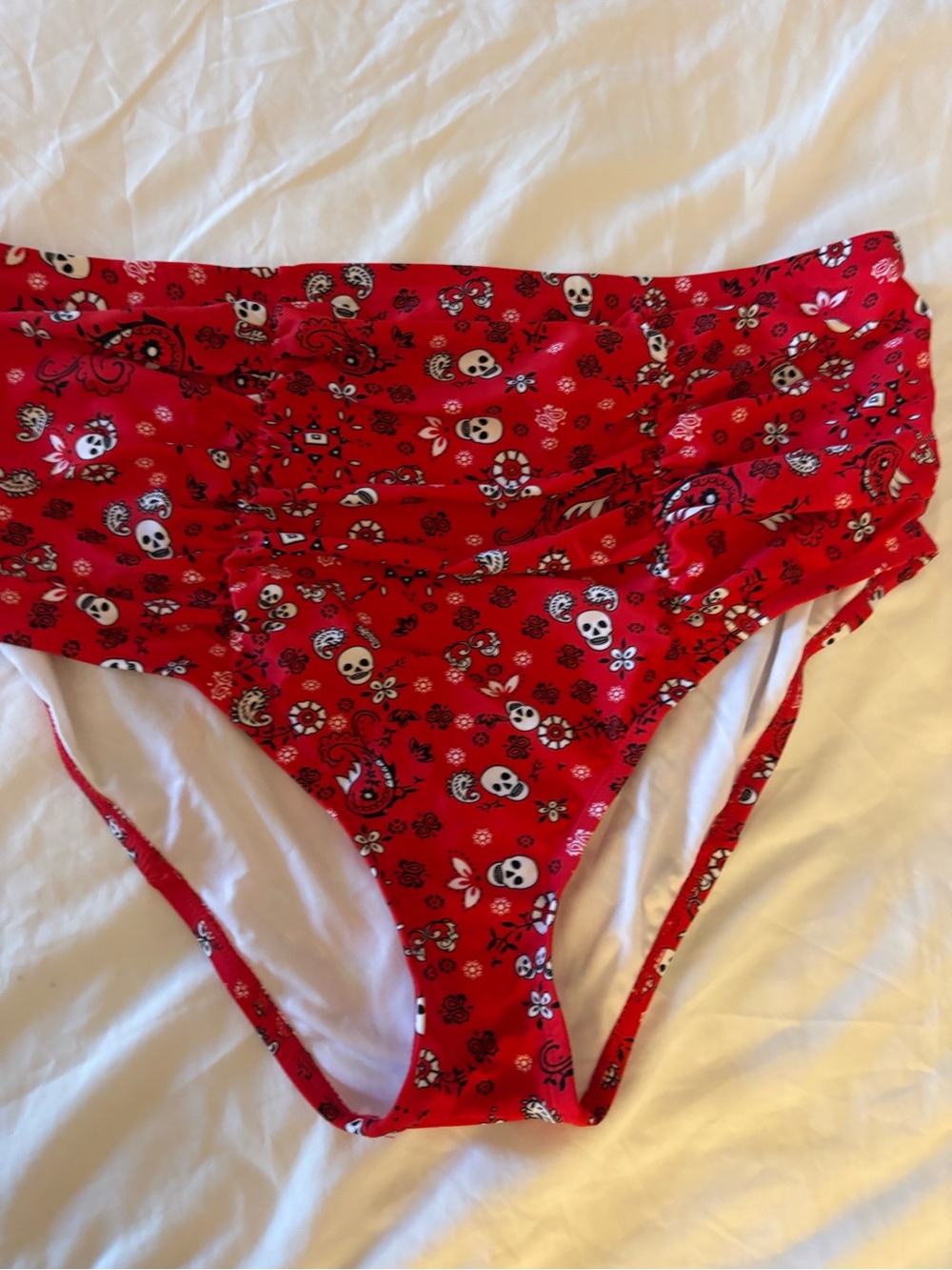 Torrid Red Bandana Skull Peplum Tankini Swimsuit 2X - Picture 6 of 9